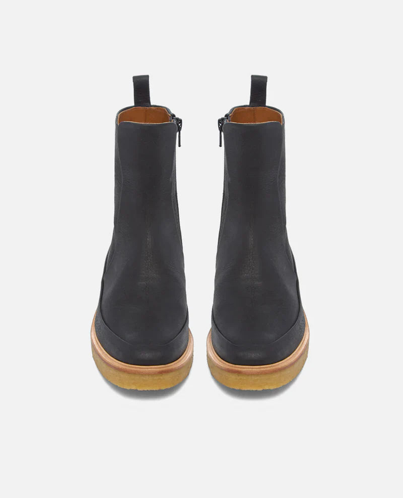 Hip Boot