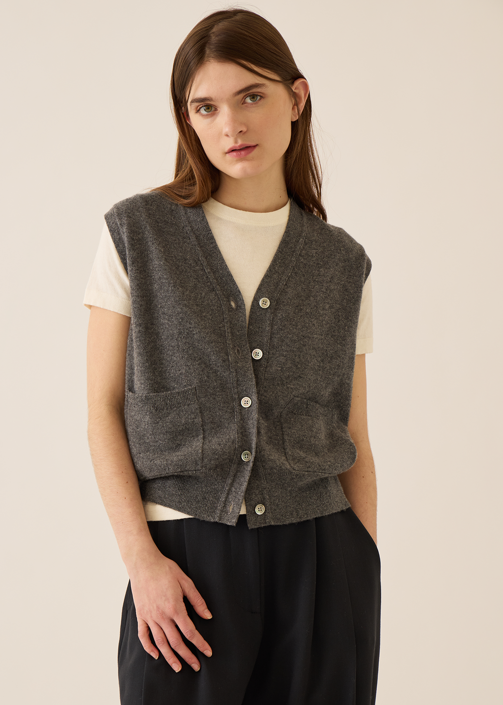 Juni Cashmere Vest