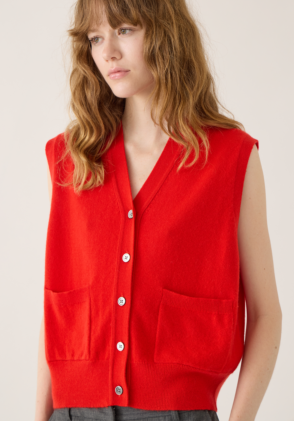 Juni Cashmere Vest