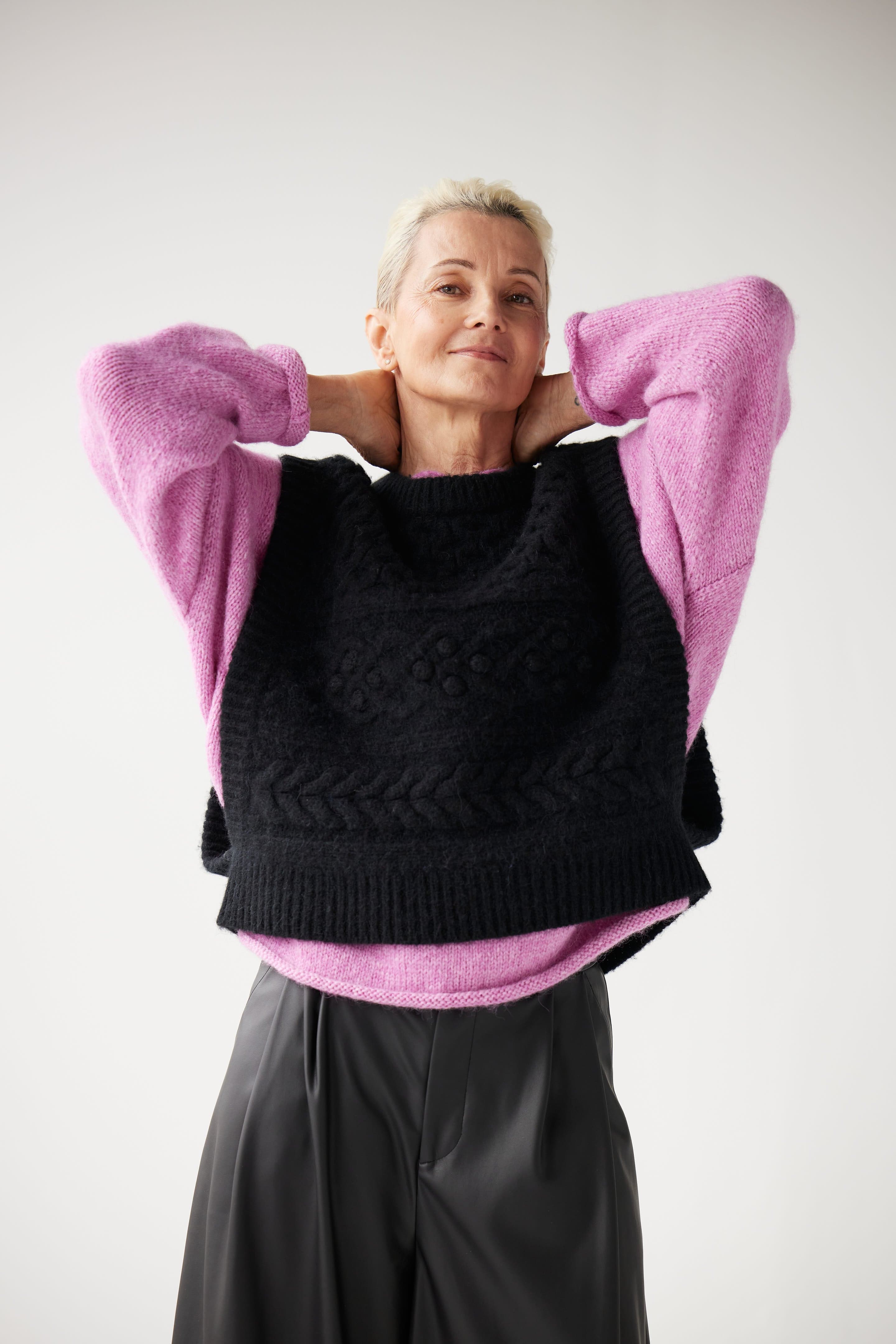 Mona Popcorn Sweater Vest